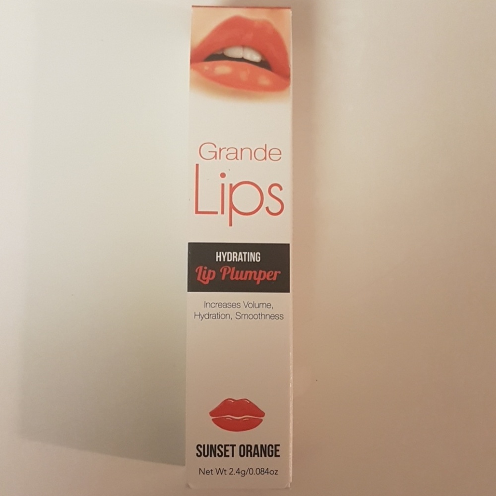 Lip Plumper NEW